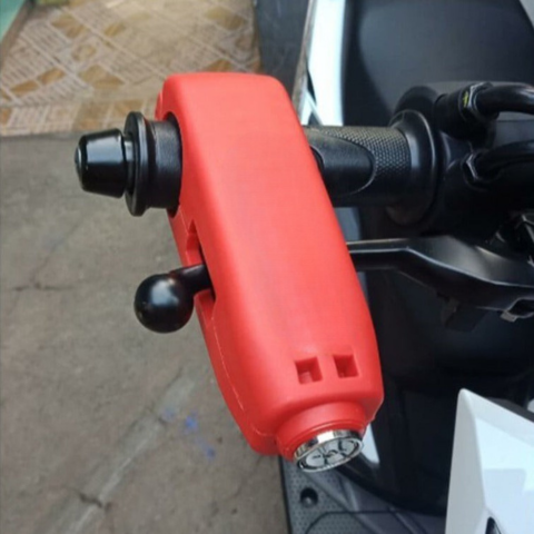 Zámek na řídítka motocyklu – Rychlá a viditelná bezpečnost
