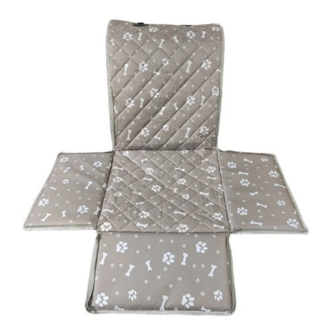 Funda para Mascotas – Confort y Protección en el Coche