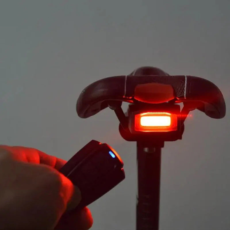 Fuego Trasero Inalámbrico Para Bicicleta – Alarma Integrada Y Control Remoto