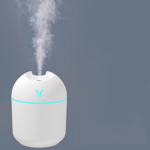 ミニUSB加湿器 — フレッシュさと瞬時のウェルネス 